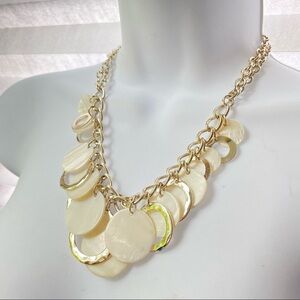 Mother of Pearl Silvertone Chain Links Necklace